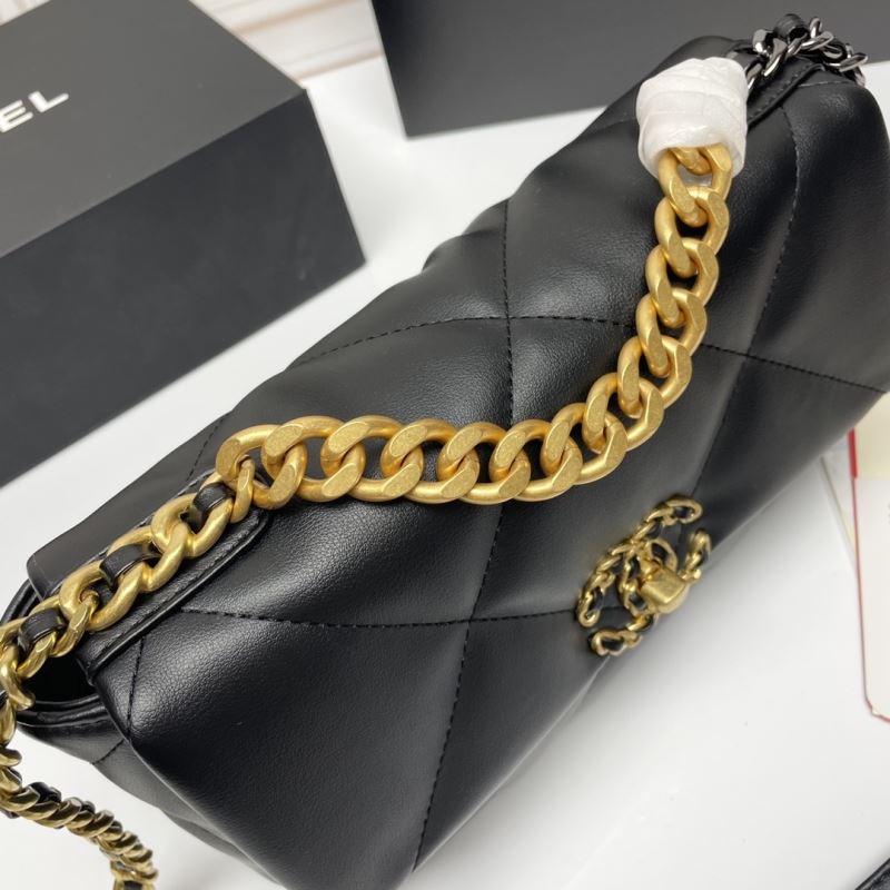 Chanel 19 Bags